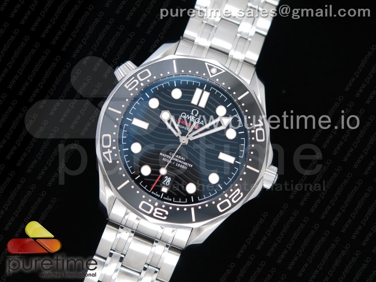 OM공장 오메가 씨마스터 다이버300 스틸 블랙물결텍스쳐다이얼 브레이슬릿  2018 Seamaster Diver 300M Black Ceramic Black Dial on SS Bracelet A8800 (Black Balance Wheel)